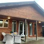 Riverside Lodges