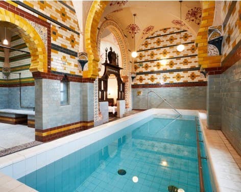 Extract Turkish Baths plunge pool signature spa image 1605868096