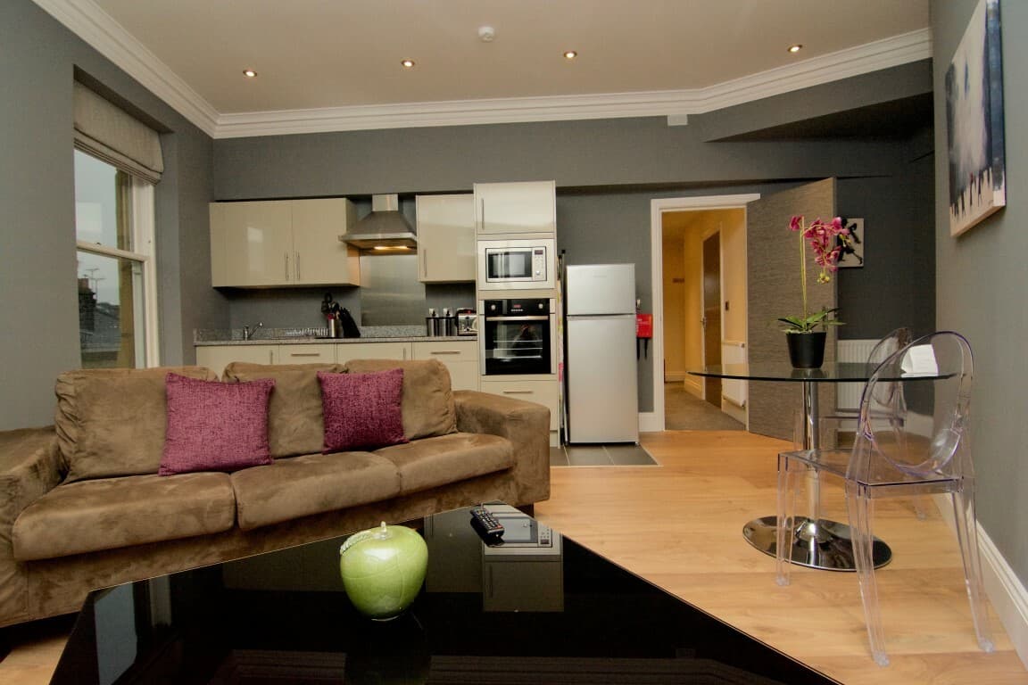 Harrogate Lifestyle Apartments stylish and contemporary serviced apartement hotel alternative in Harrogate spa town 9 2032542154