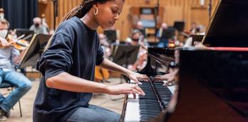 Jeneba Kanneh-Mason | Harrogate International Sunday Series