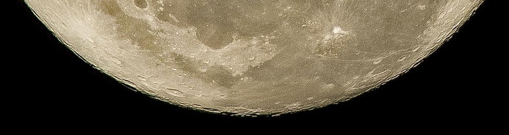 Full moon 1869760
